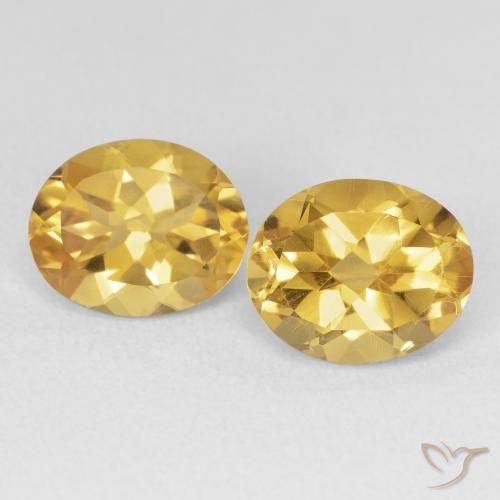 6.74ctw Naturel Doré Citrine, ovale, VVS-VS
