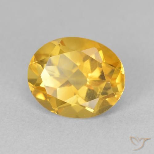 Citrine Doré vif naturelle ovale, 3.33 ct, VS