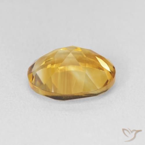 Citrine Doré profond naturelle ovale, 3.38 ct, VVS-VS