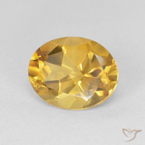 Citrine Doré vif naturelle ovale, 3.32 ct, VVS-VS