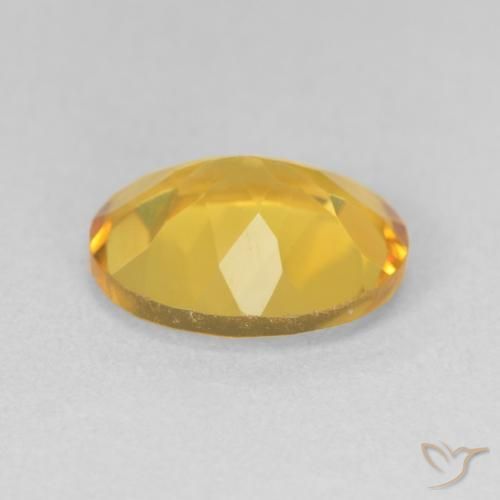 Citrine Doré vif naturelle ovale, 3.04 ct, VVS-VS