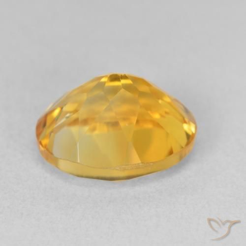 Citrine Or moyen naturelle ovale, 3.72 ct, VVS-VS