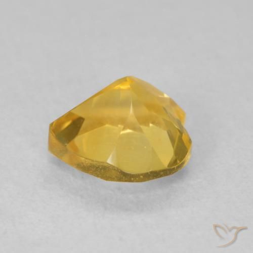 Citrine Doré moyen naturelle Cœur, 0.75 ct, VVS-VS
