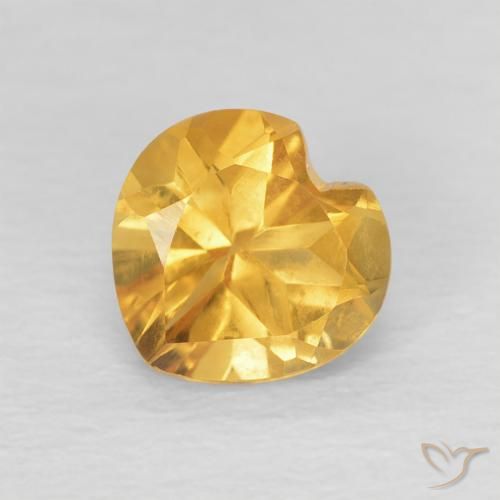 Citrine Doré moyen naturelle Cœur, 0.73 ct, VVS-VS