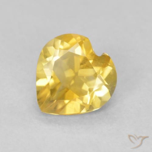 Citrine Doré moyen naturelle Cœur, 0.62 ct, VVS-VS