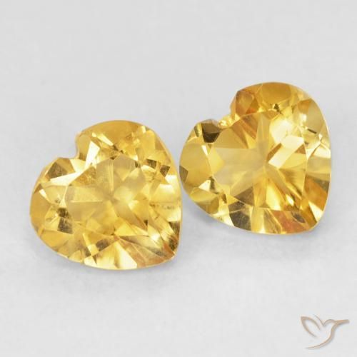 Shop natural 1.45ct Doré Citrine gems, Cœur, from Brésil at GemSelect. In stock, global shipping!