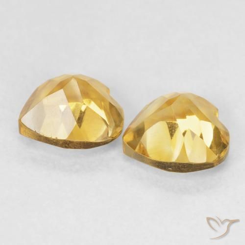 Shop natural 1.45ct Doré Citrine gems, Cœur, from Brésil at GemSelect. In stock, global shipping!