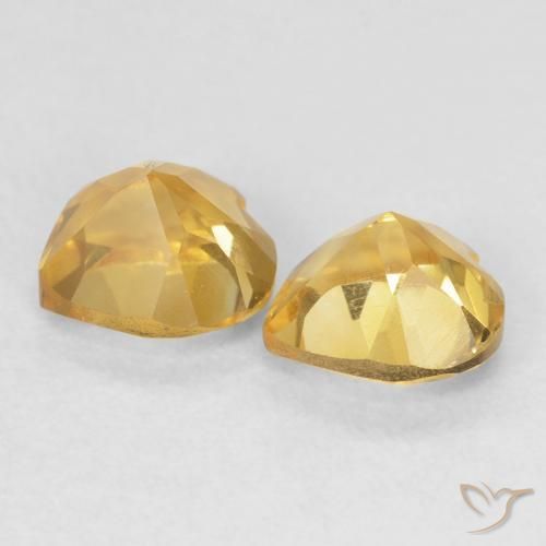Shop natural 1.55ct Doré Citrine gems, Cœur, from Brésil at GemSelect. In stock, global shipping!