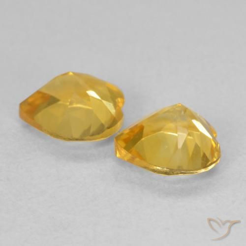 Shop natural 1.30ct Doré Citrine gems, Cœur, from Brésil at GemSelect. In stock, global shipping!
