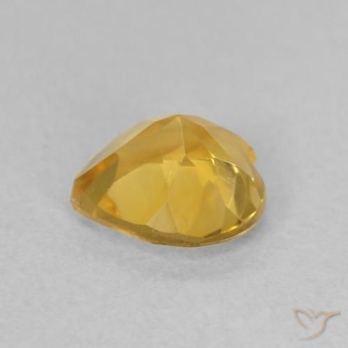 Citrine Doré moyen naturelle Cœur, 0.63 ct, VVS-VS