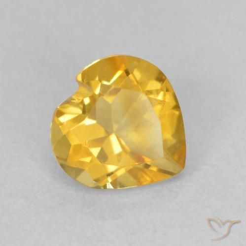 Citrine Doré moyen naturelle Cœur, 0.74 ct, VVS-VS