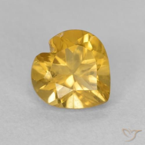 Citrine Doré moyen naturelle Cœur, 0.75 ct, VVS-VS
