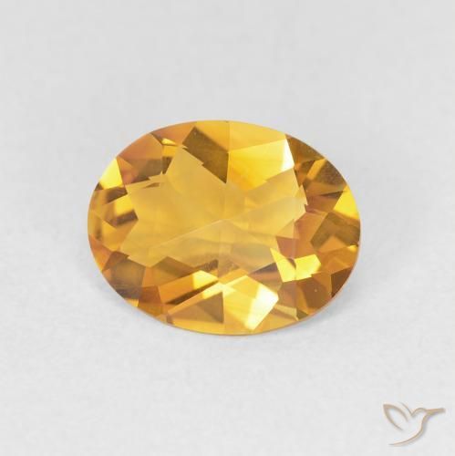 Citrine Medium Light-Golden naturelle ovale, 1.38 ct, VVS