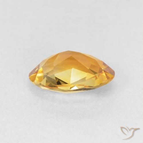 Citrine Medium Light-Golden naturelle ovale, 1.38 ct, VVS