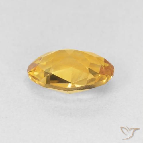 Citrine Doré naturelle ovale, 1.55 ct, VVS