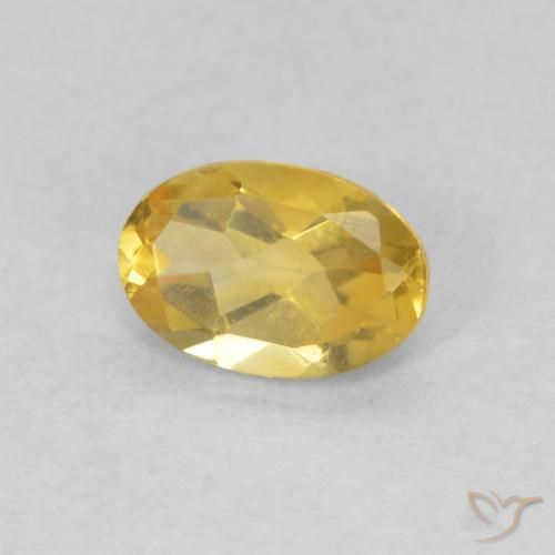 Citrine Doré moyen naturelle ovale, 0.37 ct, VVS-VS