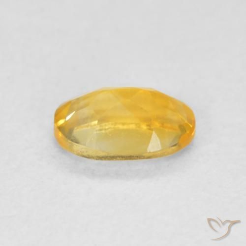 Citrine Doré moyen naturelle ovale, 0.42 ct, VVS-VS