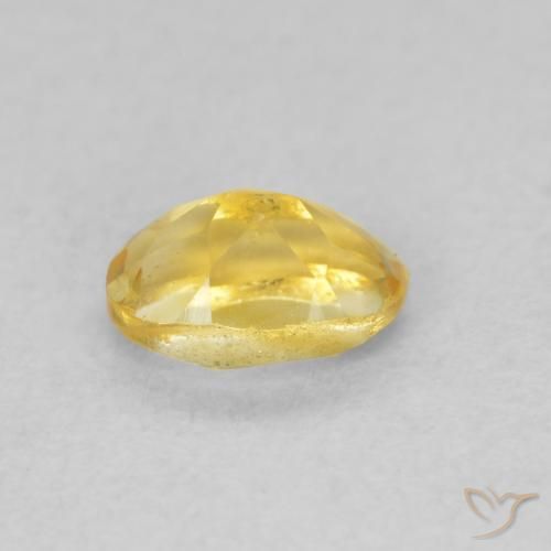 Citrine Doré naturelle ovale, 0.49 ct, VVS