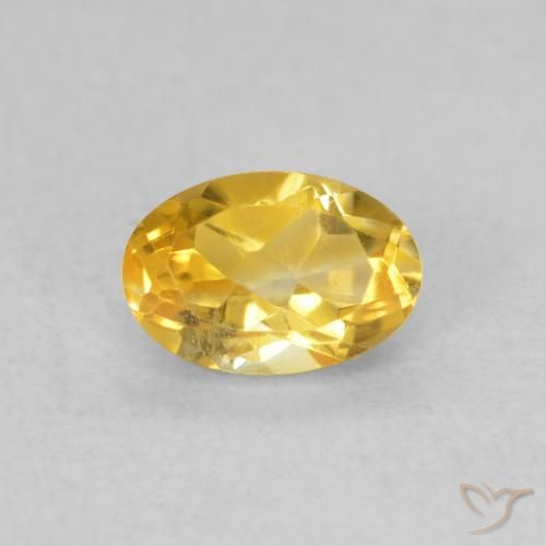Citrine Doré naturelle ovale, 0.47 ct, VVS-VS