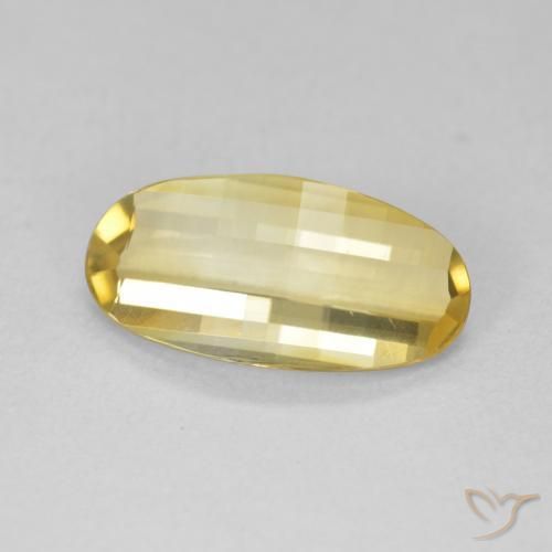 Citrine Jaune moyen naturelle ovale, 2.22 ct, VVS