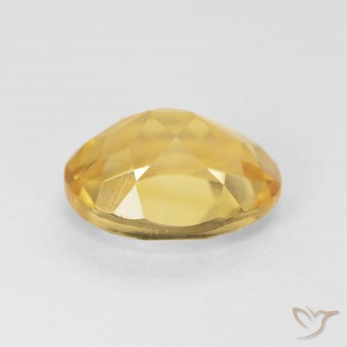 Citrine Doré moyen naturelle ovale, 4.39 ct, VVS-VS