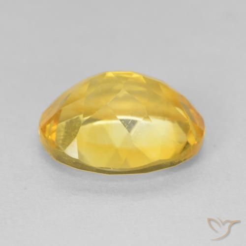 Citrine Doré moyen naturelle ovale, 4.12 ct, VVS