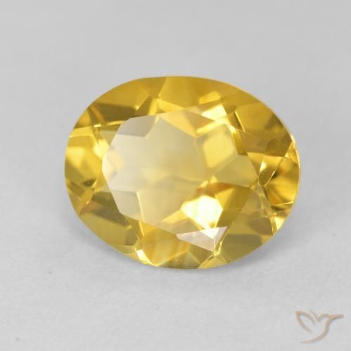 Citrine Doré moyen naturelle ovale, 3.66 ct, VVS