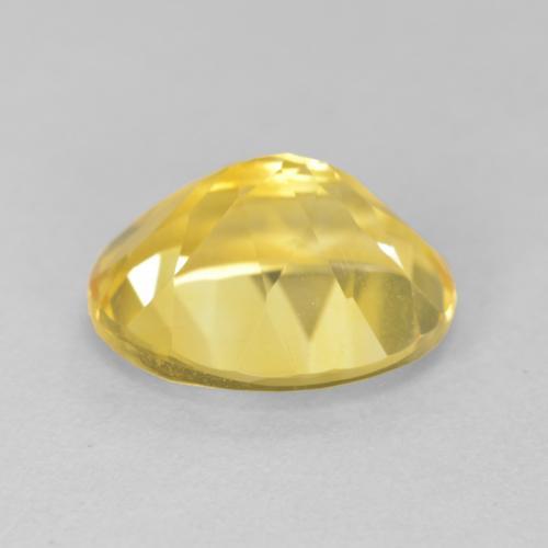 Citrine Doré moyen naturelle ovale, 4.15 ct, VVS