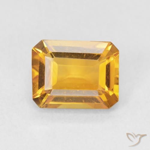 1.65ct Naturel Medium Light-Golden Citrine, Taille émeraude, VVS