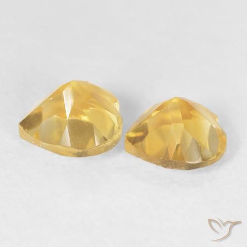 Shop natural 1.49ct Doré vif Citrine gems, Cœur, from Brésil at GemSelect. In stock, global shipping!