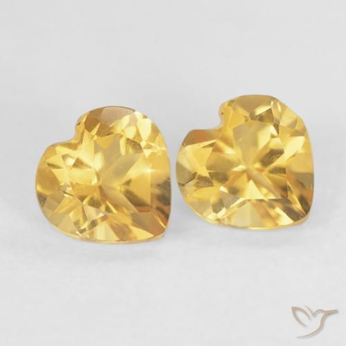 Shop natural 0.88ct Doré Citrine gems, Cœur, from Brésil at GemSelect. In stock, global shipping!