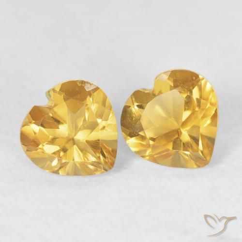 Shop natural 0.90ct Doré vif Citrine gems, Cœur, from Brésil at GemSelect. In stock, global shipping!