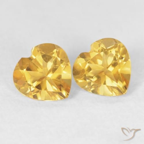 Shop natural 0.90ct Doré profond Citrine gems, Cœur, from Brésil at GemSelect. In stock, global shipping!
