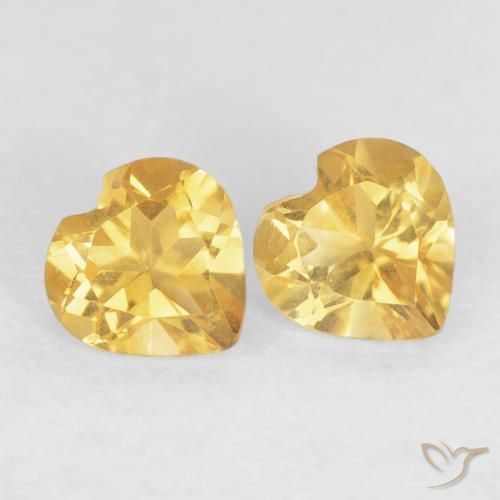 Shop natural 0.90ct Doré vif Citrine gems, Cœur, from Brésil at GemSelect. In stock, global shipping!