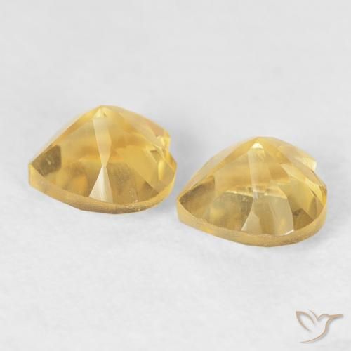 Shop natural 0.96ct Doré profond Citrine gems, Cœur, from Brésil at GemSelect. In stock, global shipping!