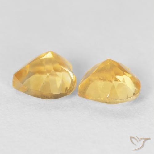 Shop natural 1.50ct Or moyen Citrine gems, Cœur, from Brésil at GemSelect. In stock, global shipping!