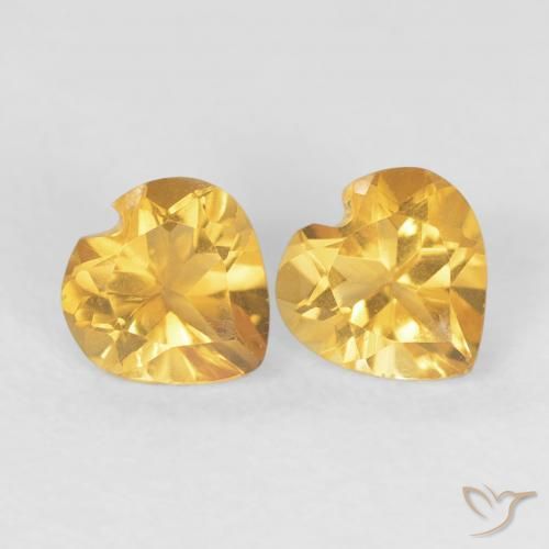 Shop natural 0.89ct Doré vif Citrine gems, Cœur, from Brésil at GemSelect. In stock, global shipping!
