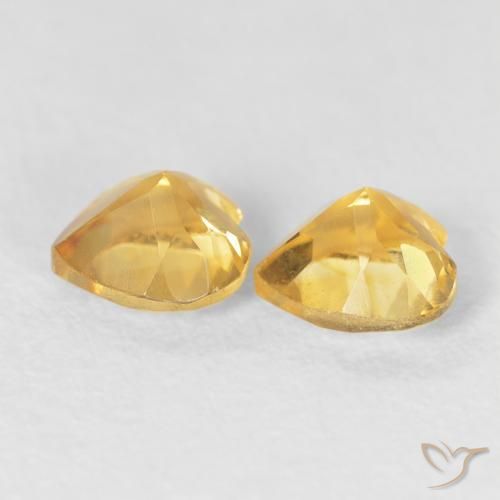 Shop natural 0.89ct Doré vif Citrine gems, Cœur, from Brésil at GemSelect. In stock, global shipping!