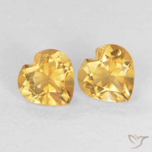 Shop natural 0.89ct Orange doré profond Citrine gems, Cœur, from Brésil at GemSelect. In stock, global shipping!