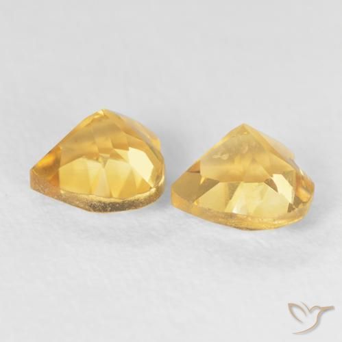 Shop natural 1.49ct Or moyen Citrine gems, Cœur, from Brésil at GemSelect. In stock, global shipping!