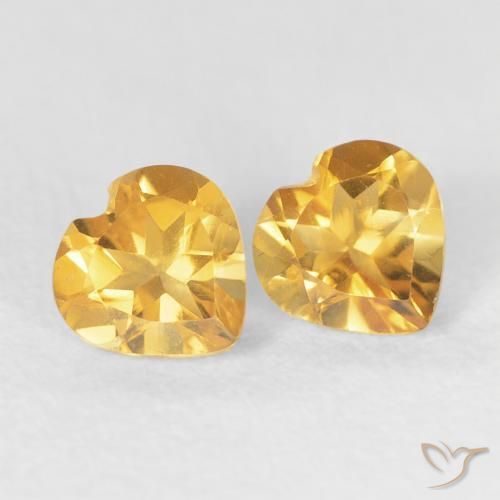Shop natural 0.82ct Medium Dark-Golden Citrine gems, Cœur, from Brésil at GemSelect. In stock, global shipping!