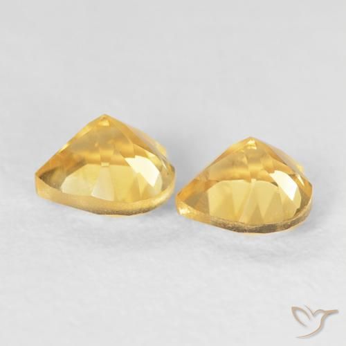 Shop natural 0.88ct Orange doré profond Citrine gems, Cœur, from Brésil at GemSelect. In stock, global shipping!