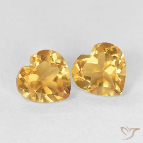 Shop natural 0.82ct Orange doré profond Citrine gems, Cœur, from Brésil at GemSelect. In stock, global shipping!
