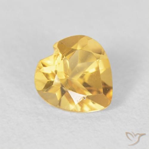 Citrine Doré moyen naturelle Cœur, 0.78 ct, VVS-VS