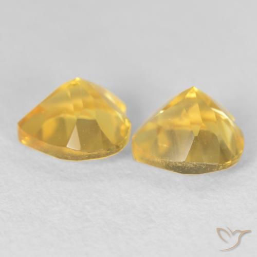 Shop natural 1.56ct Orange Doré Citrine gems, Cœur, from Brésil at GemSelect. In stock, global shipping!
