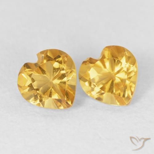 Shop natural 0.95ct Doré Citrine gems, Cœur, from Brésil at GemSelect. In stock, global shipping!