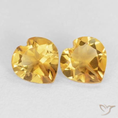 Shop natural 1.14ct Doré Citrine gems, Cœur, from Brésil at GemSelect. In stock, global shipping!