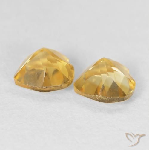 Shop natural 1.42ct Or Citrine gems, Cœur, from Brésil at GemSelect. In stock, global shipping!