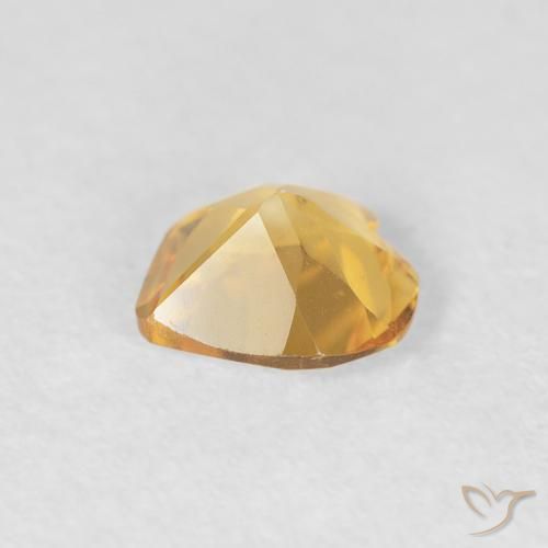 Citrine Or naturelle Cœur, 0.55 ct, VVS