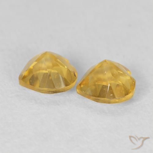 Shop natural 0.96ct Orange Doré Citrine gems, Cœur, from Brésil at GemSelect. In stock, global shipping!